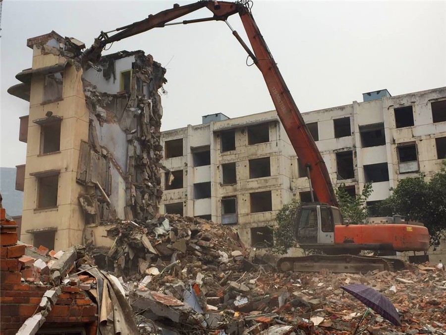 昆山加长臂房屋拆除